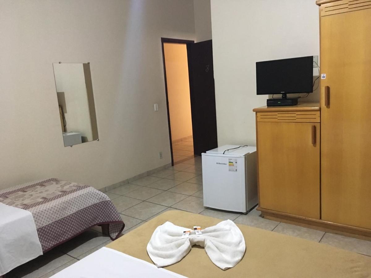 Oasis Hotel Severínia エクステリア 写真