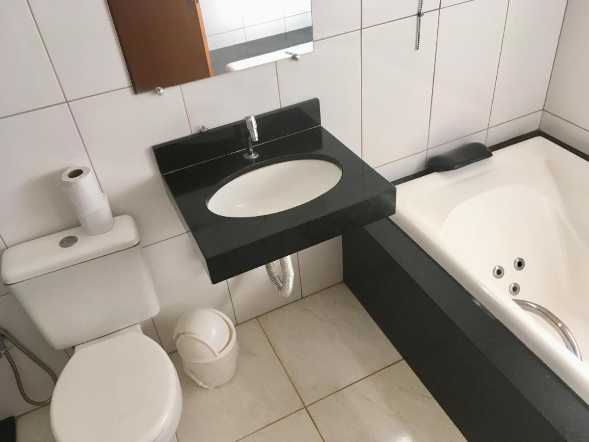 Oasis Hotel Severínia エクステリア 写真